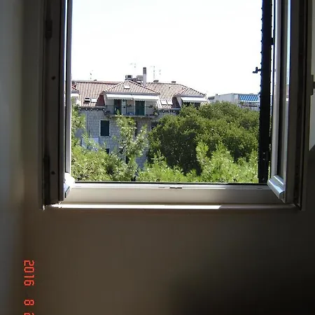 Kirka Apartament *